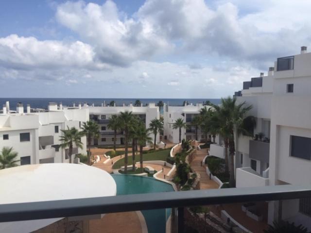 Luxury Beach Front Apartment 阿勒纳勒斯德尔索尔 外观 照片