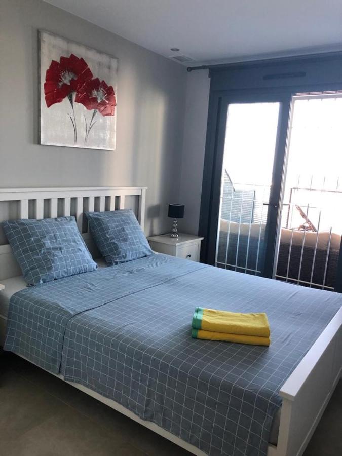 Luxury Beach Front Apartment 阿勒纳勒斯德尔索尔 外观 照片